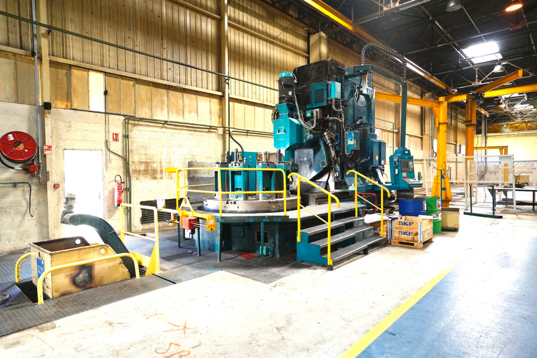 SCHIESS RFH 30 CNC Internal Gear Hobber — additional view