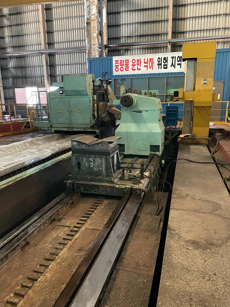 POMINI CNC Roll Grinder — additional view