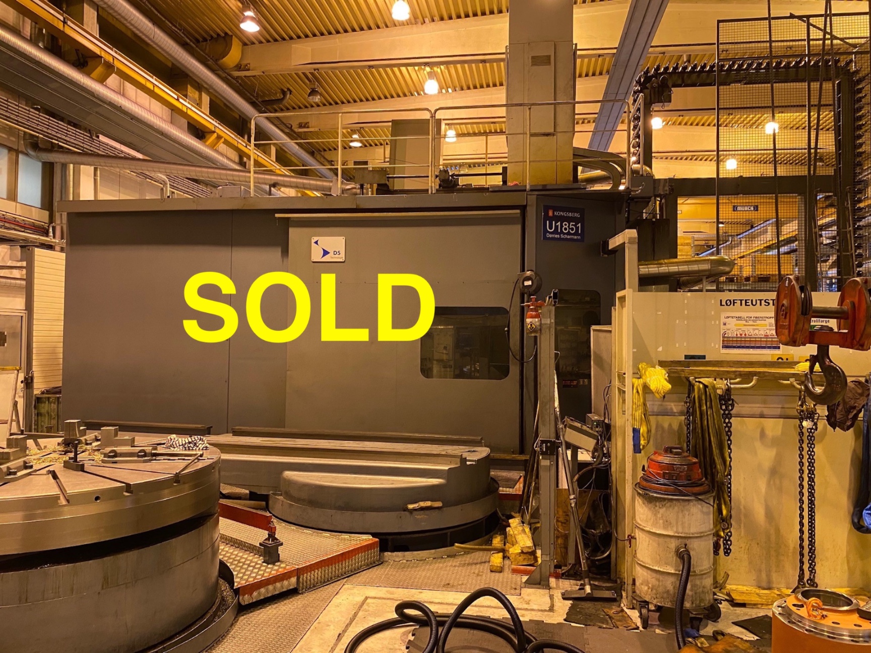 DÖRRIES SCHARMANN VCE 2400/200 MC FC CNC Vertical Borer. — CNC machines in the GUAX AB inventory